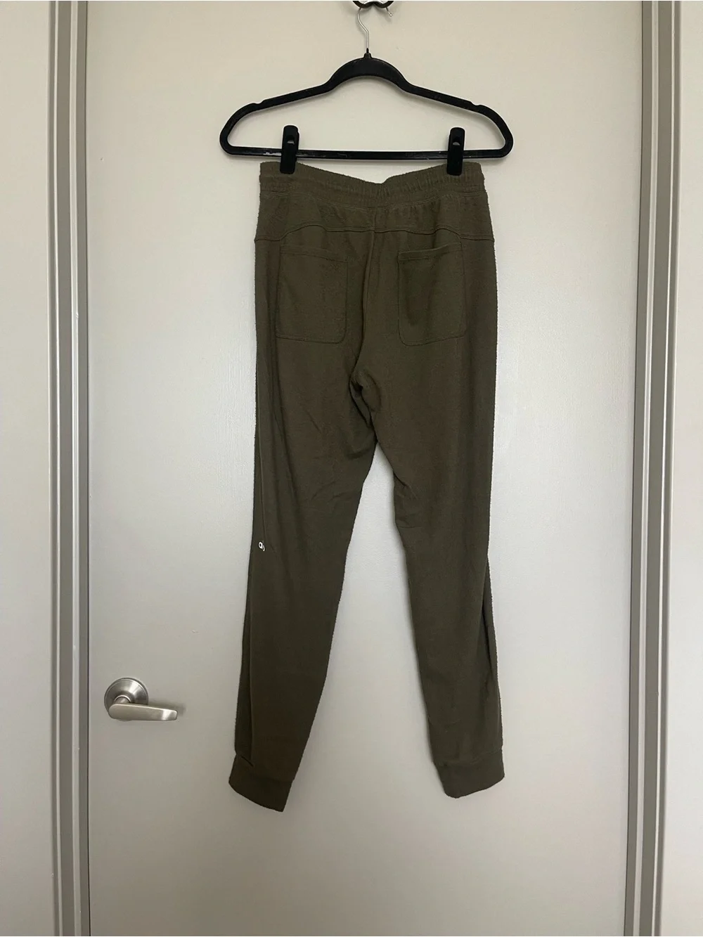 ALO Yoga Olive Jogger Sweatpants
